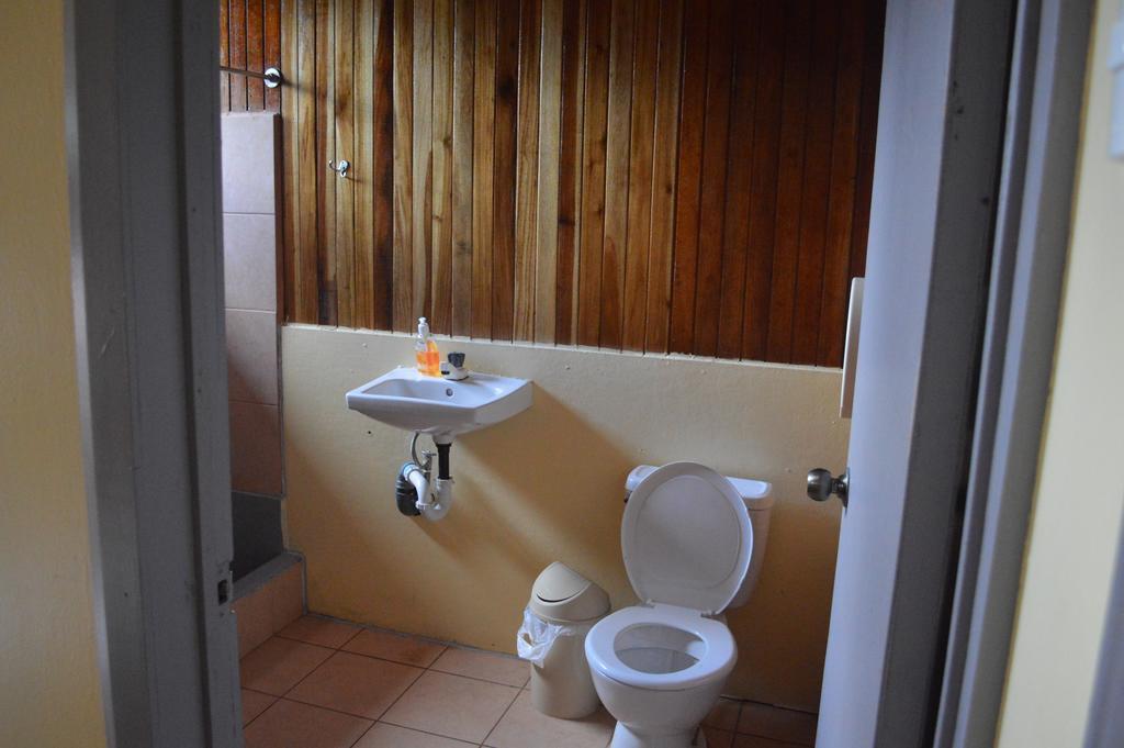 Islas Del Rio Hostel Tirimbina Kamer foto
