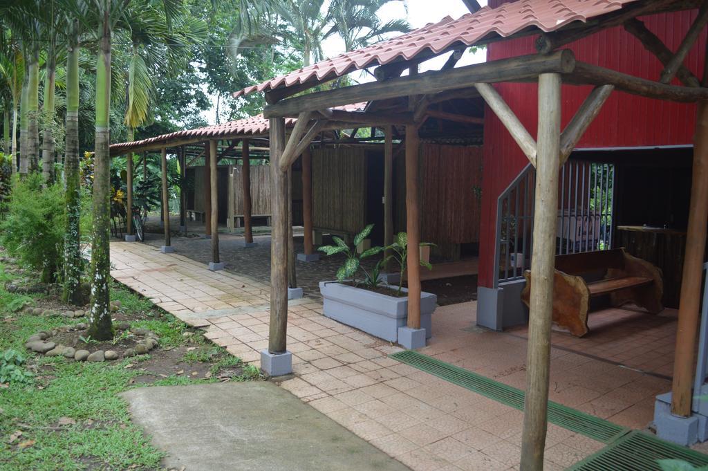 Islas Del Rio Hostel Tirimbina Buitenkant foto