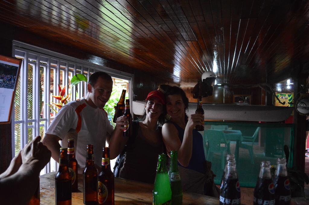 Islas Del Rio Hostel Tirimbina Buitenkant foto